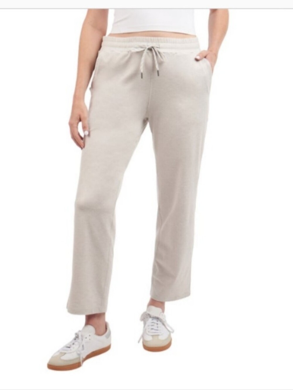 (Ew)Kirkland Signature Women's Lightweight Crop Pant